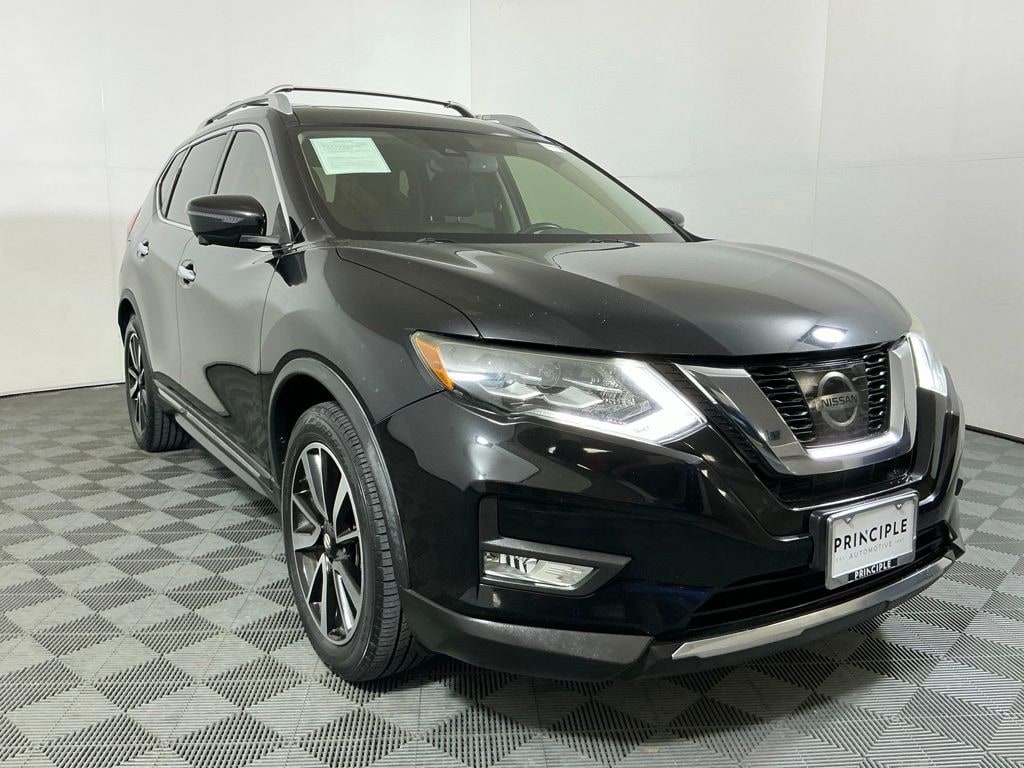 Used 2017 Nissan Rogue SL SUV