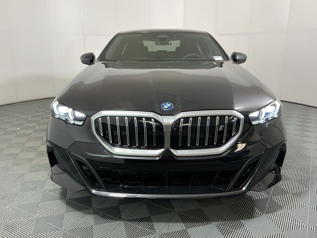 New 2026 BMW i5 eDrive40 Sedan