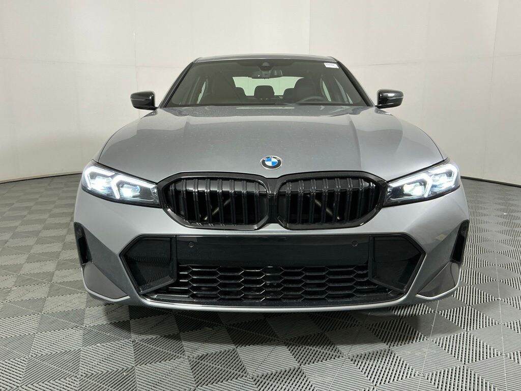 New 2026 BMW 330i Sedan