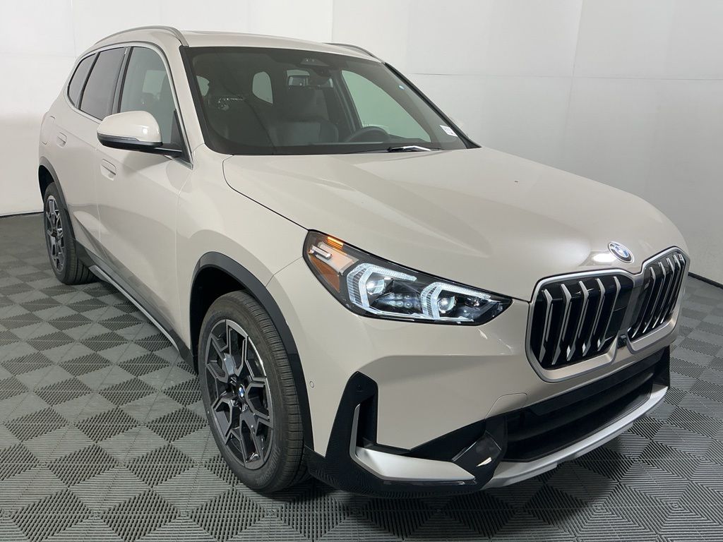 2026 Bmw X1 XDrive28i photo 3