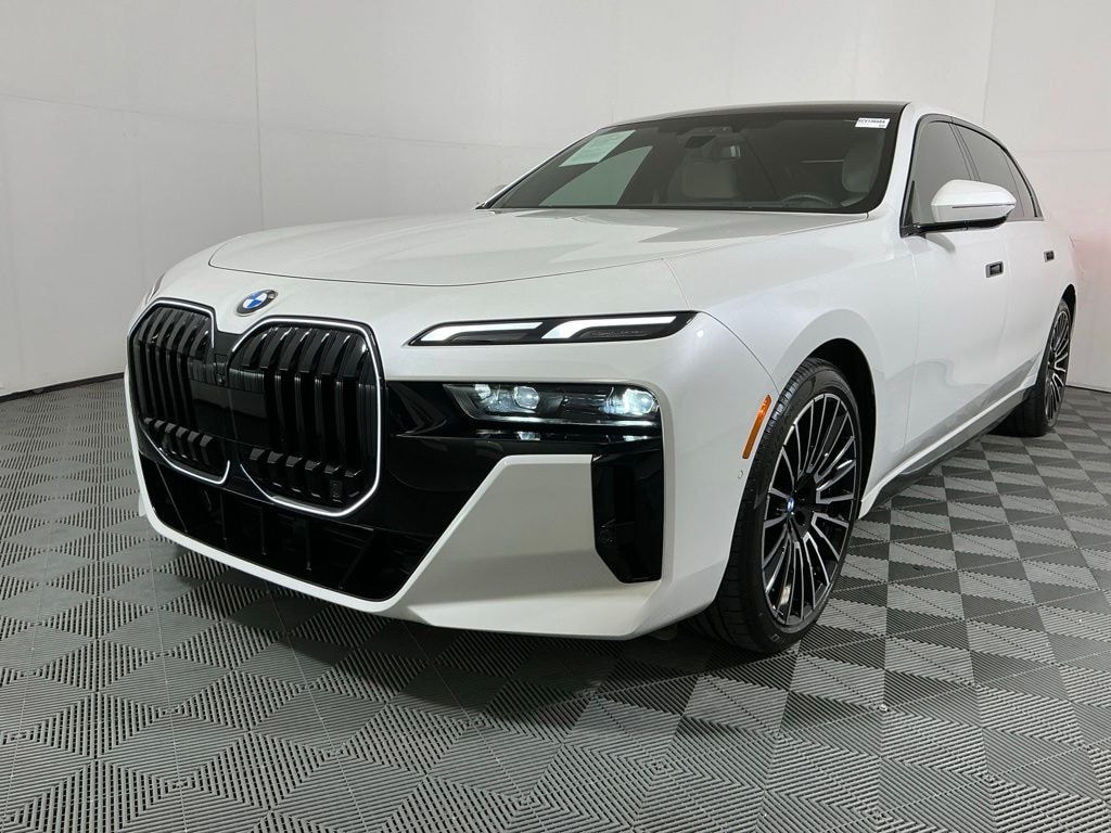 Certified 2025 BMW 760i xDrive Sedan