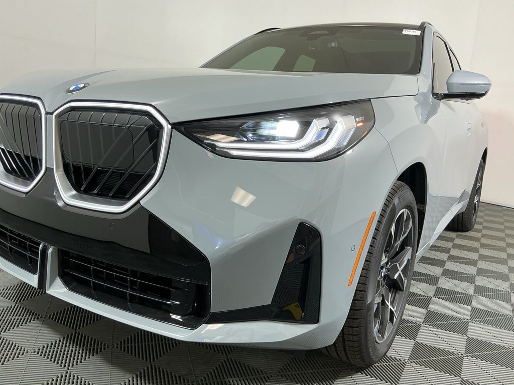 2026 BMW X3 30 - Photo 10