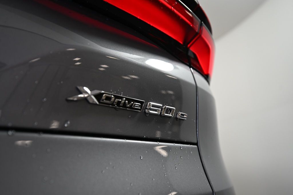 2026 BMW X5 50e - Photo 14