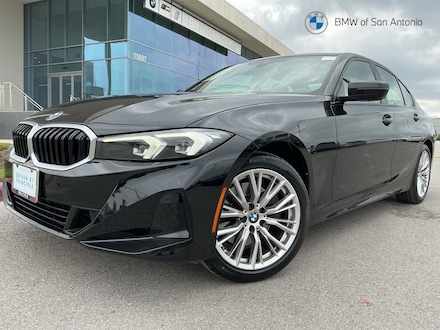 2023 BMW 330i Sedan