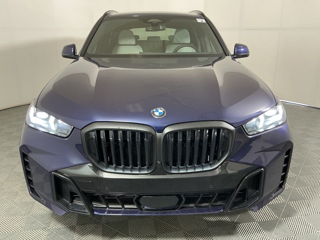 New 2026 BMW X5 sDrive40i SUV