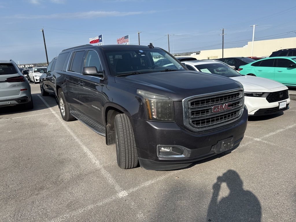 Used 2017 GMC Yukon XL SLT SUV