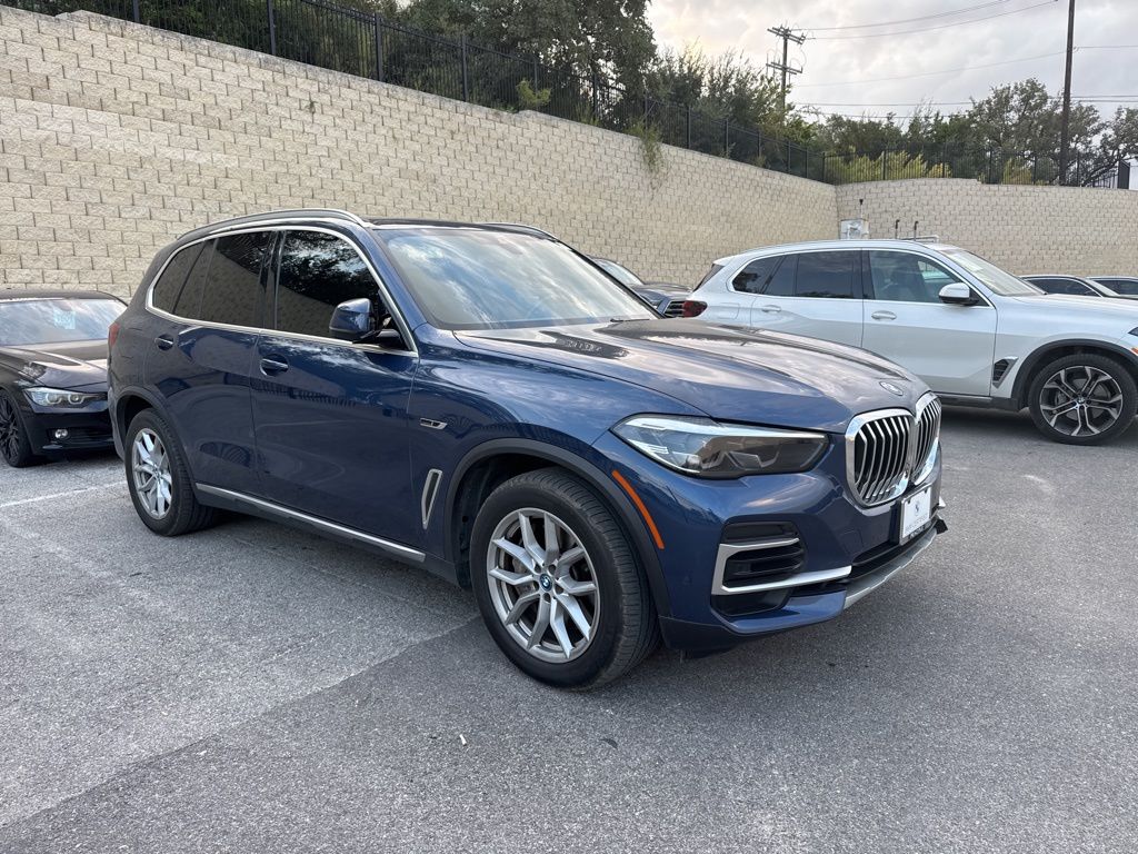 2023 Bmw X5 xDrive45e photo 2