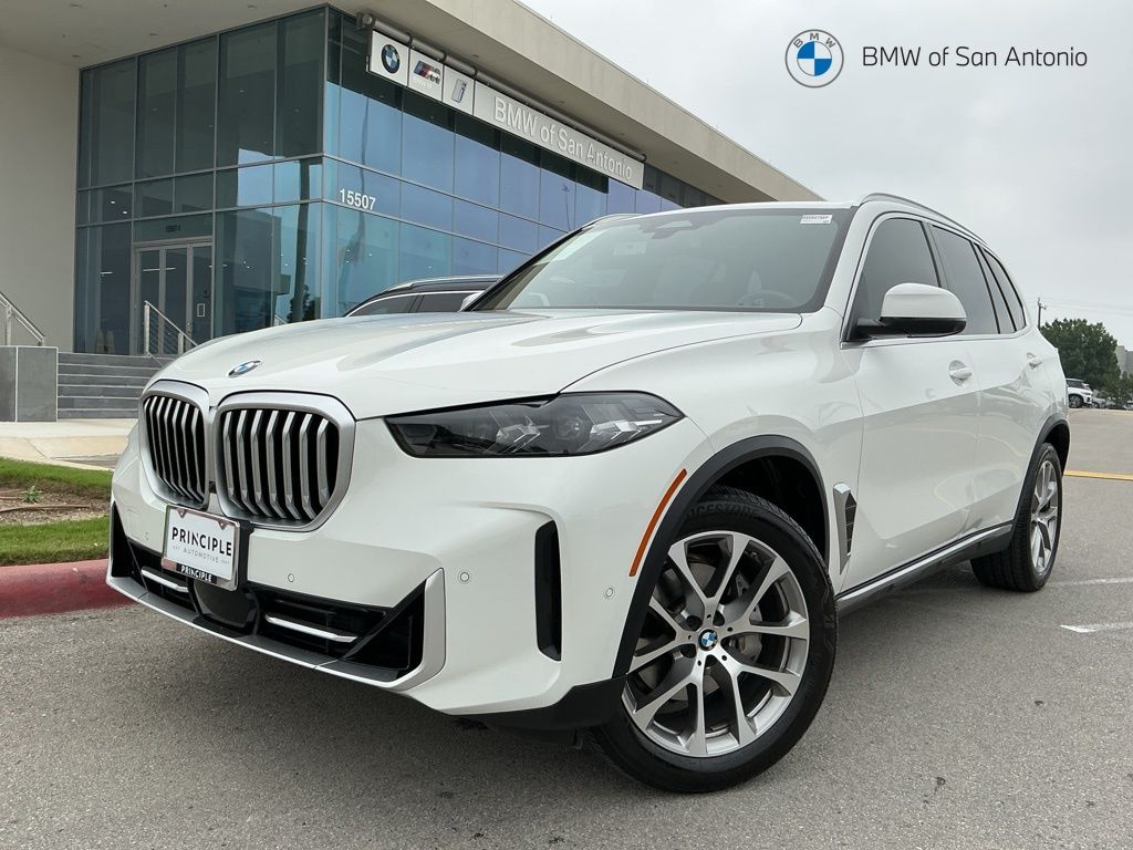 2024 BMW X5 sDrive40i's photo