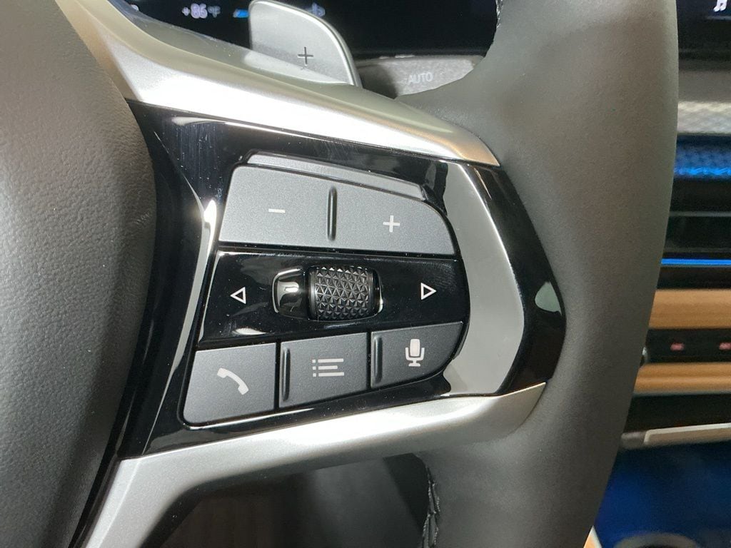 2026 BMW 3 Series 330i - Photo 18
