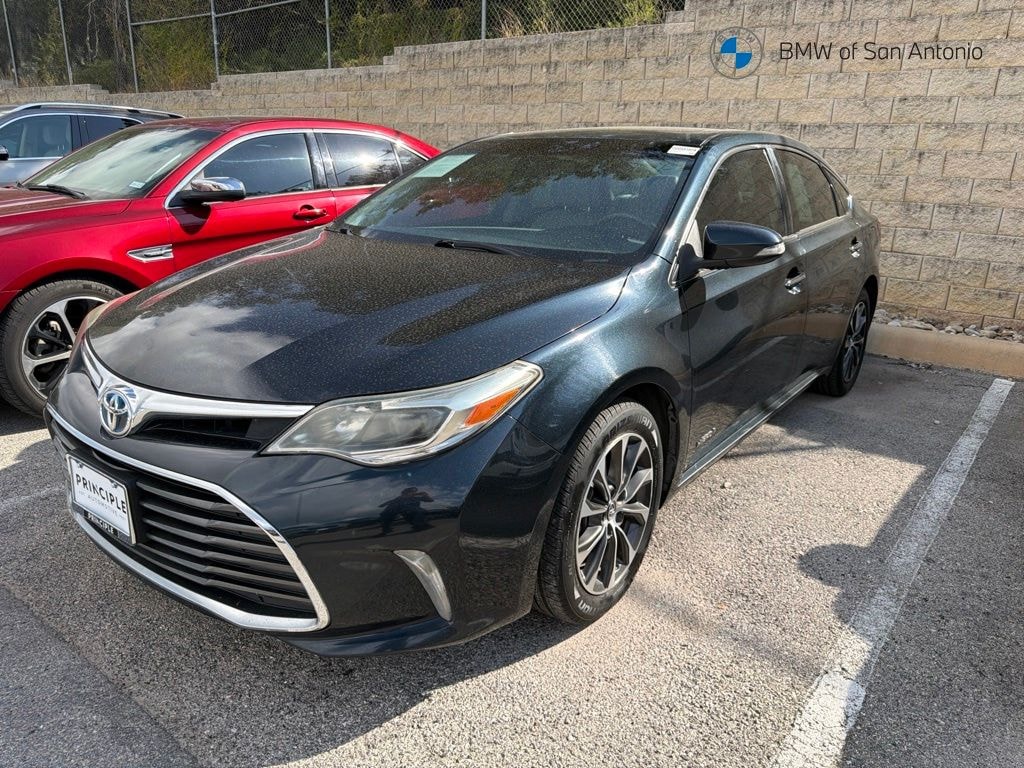 Used 2016 Toyota Avalon Hybrid XLE Premium Sedan