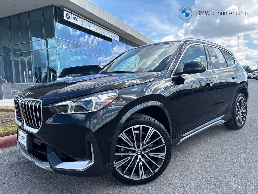 2025 BMW X1