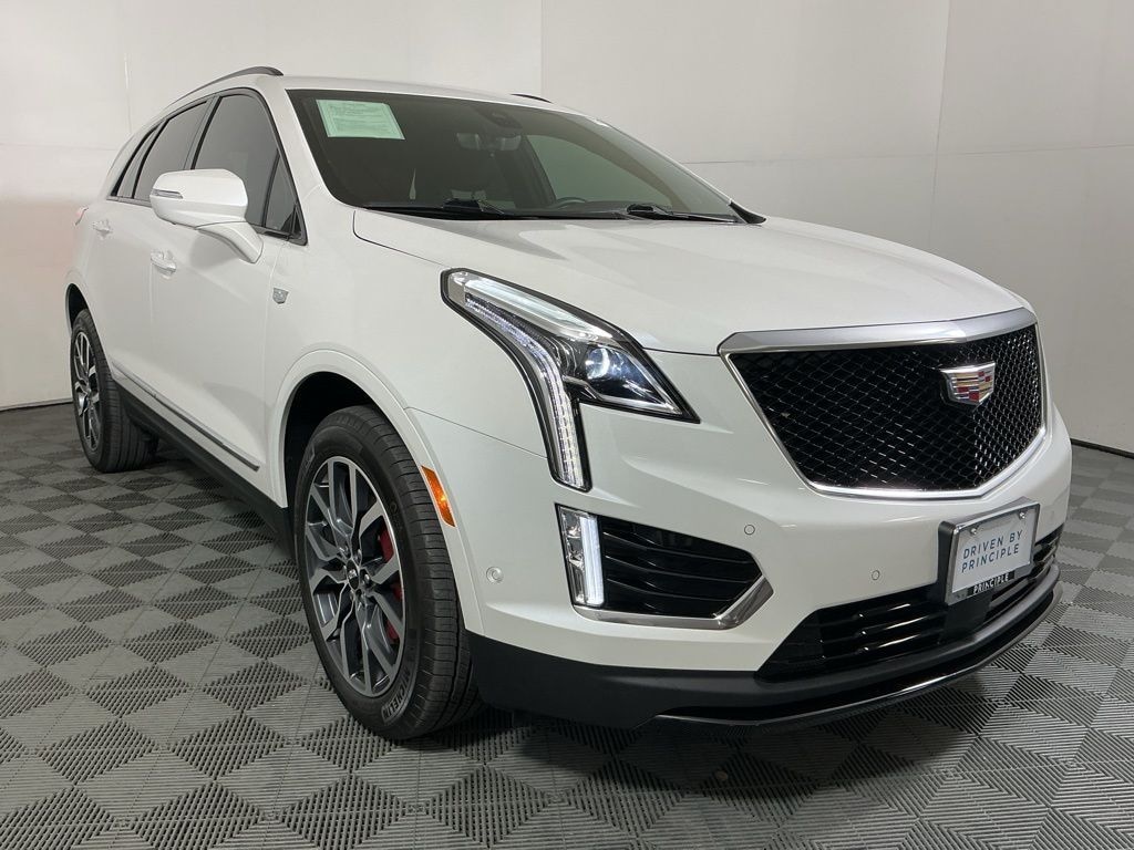 Used 2025 Cadillac XT5 Sport SUV