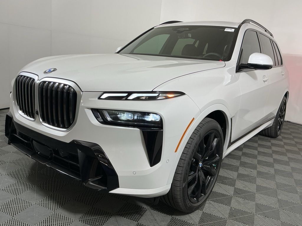 New 2026 BMW X7 xDrive40i SUV