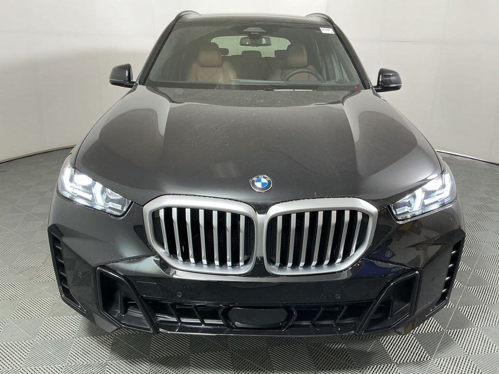 New 2026 BMW X5 sDrive40i SUV