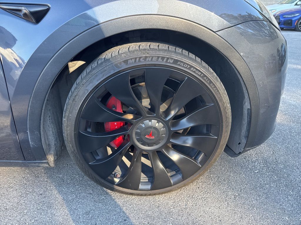 2022 Tesla Model Y Performance photo 3
