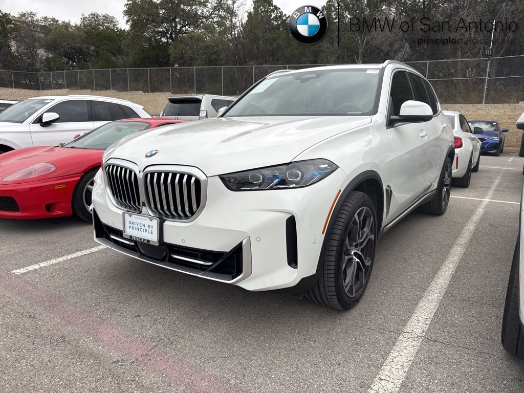 2025 BMW X5 40i's photo