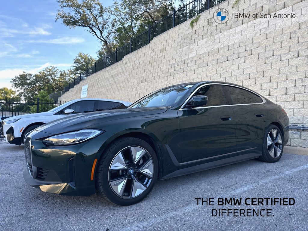 2024 BMW i4 eDrive35's photo