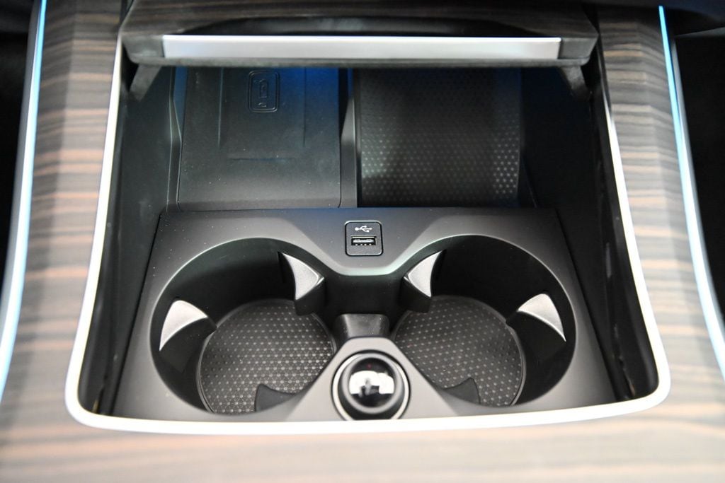 2026 BMW X5 50e - Photo 21