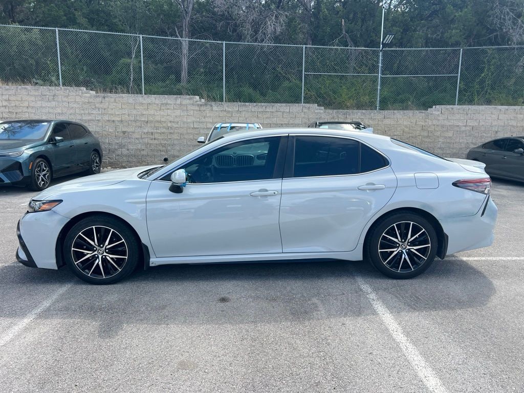 Used 2023 Toyota Camry SE Sedan