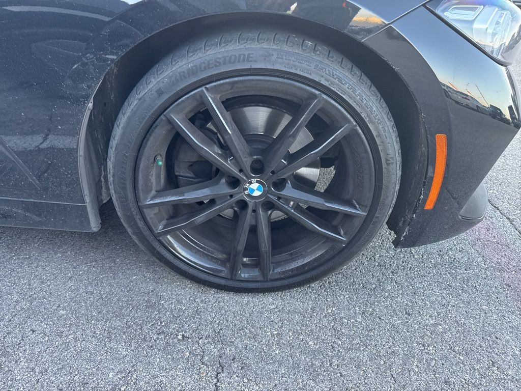 2023 Bmw 330i photo 3