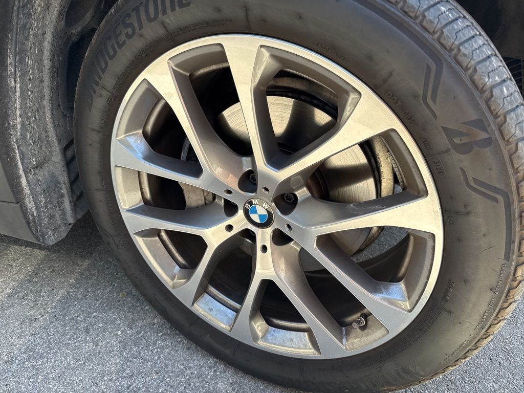 Certified 2025 BMW X5 sDrive40i SUV