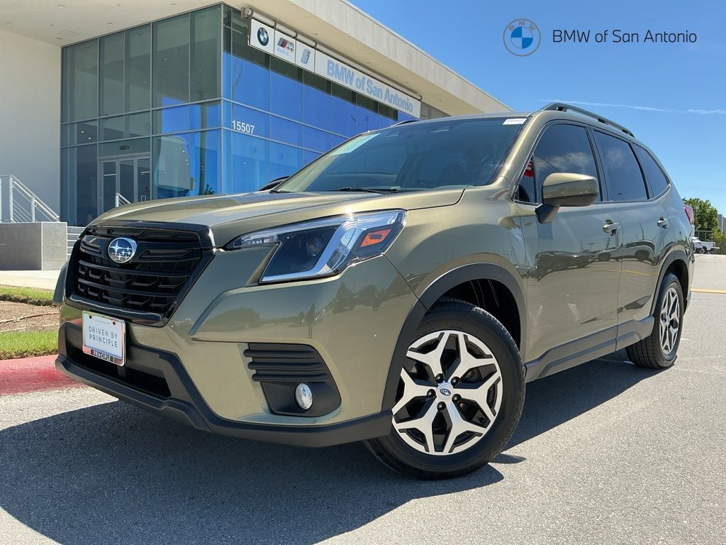 2023 Subaru Forester Premium