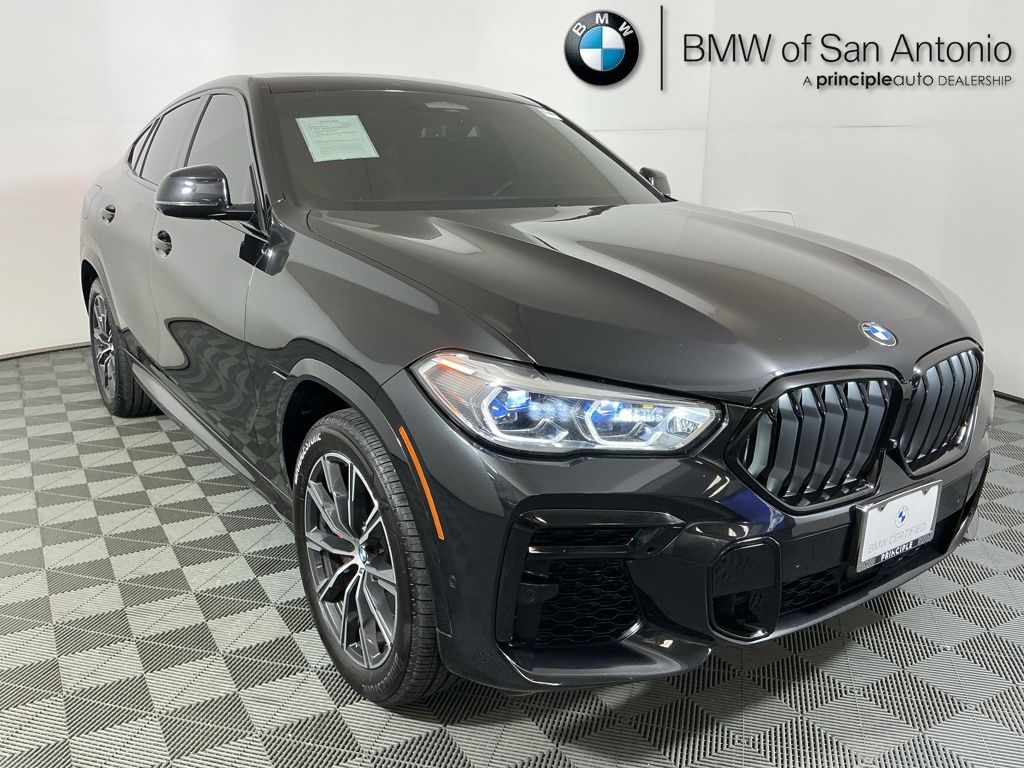 2022 BMW X6 SUV 