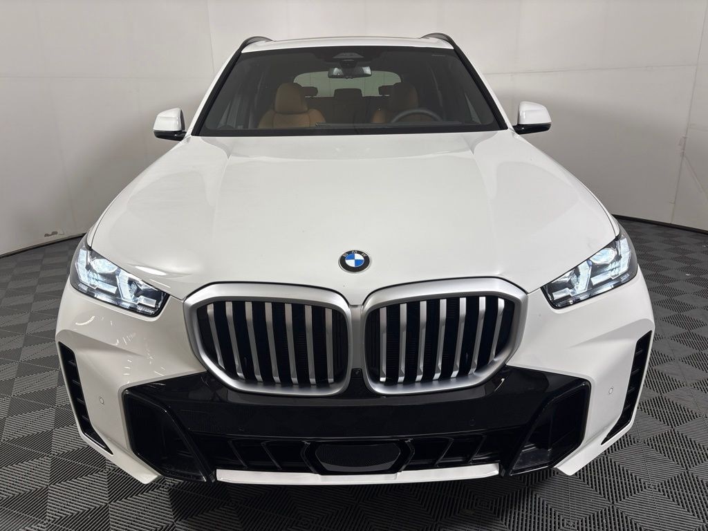 New 2026 BMW X5 sDrive40i SUV