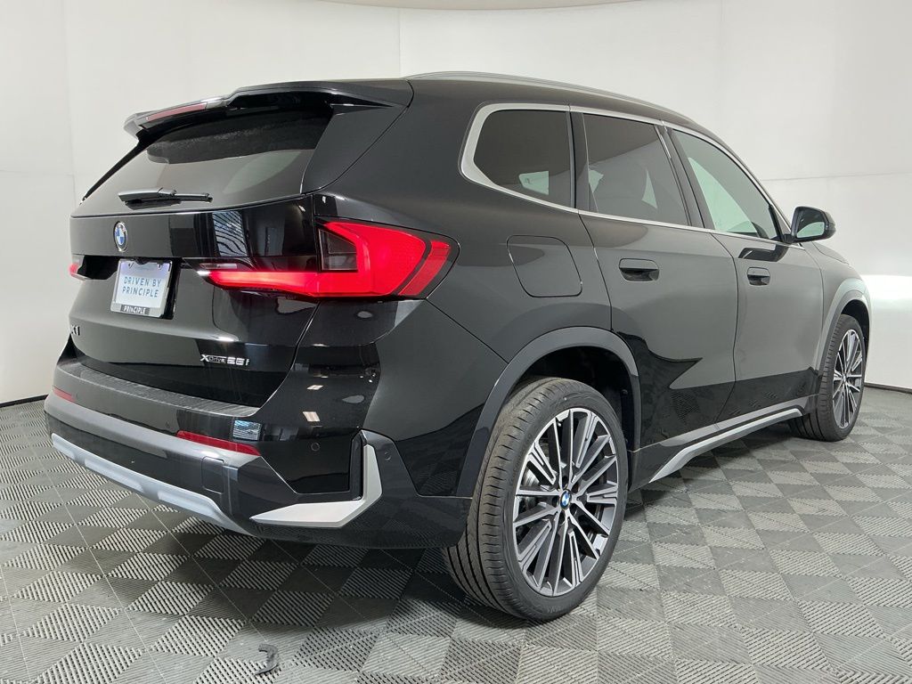 2025 Bmw X1 XDrive28i photo 4