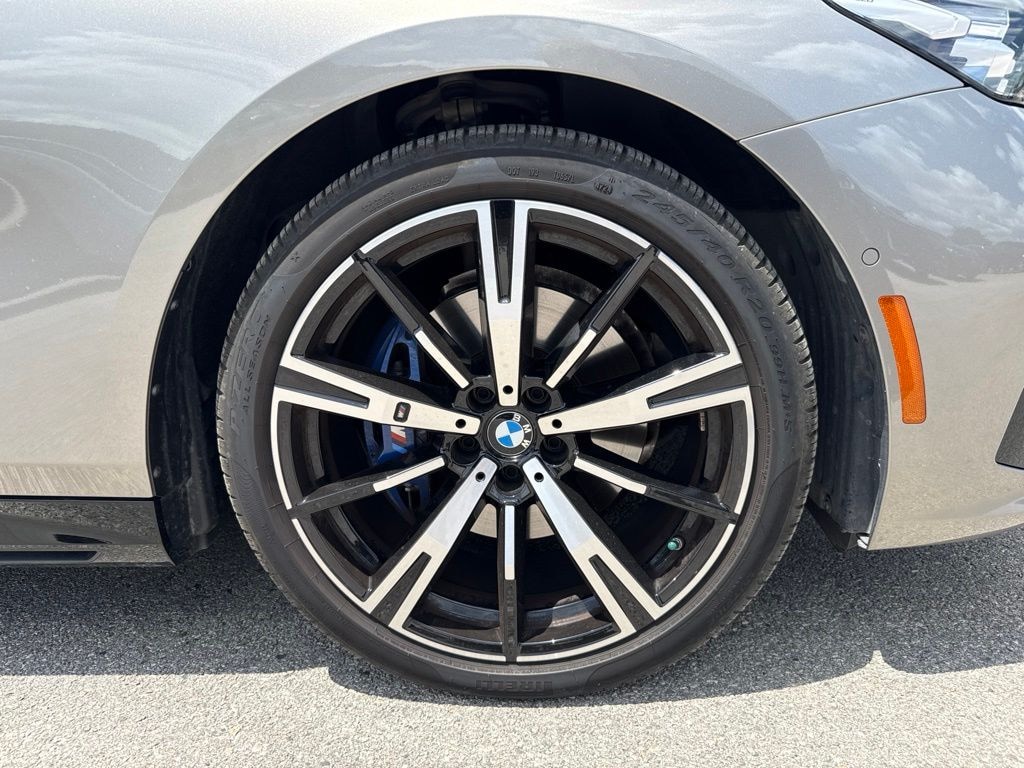 Used 2026 BMW 530i Sedan