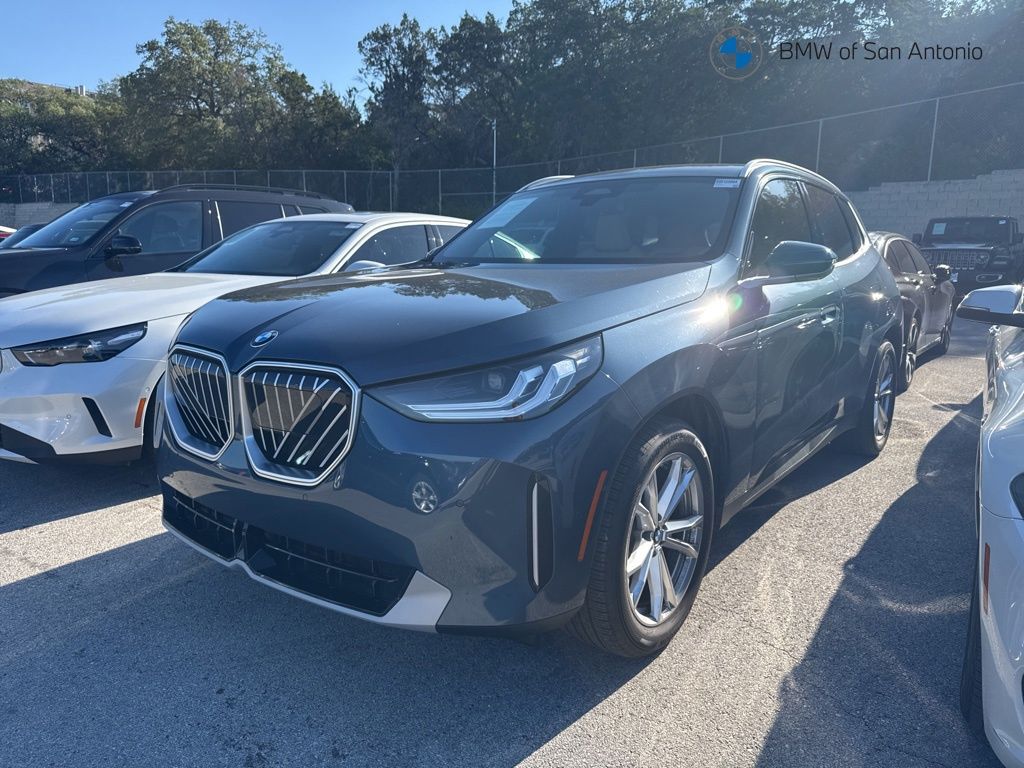 2025 BMW X3 30 XDRIVE's photo