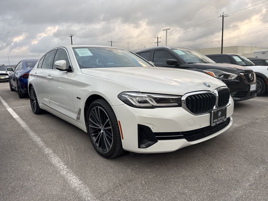2023 Bmw 530e xDrive Sedan photo 2