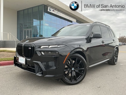 2025 BMW X7 M60i SUV