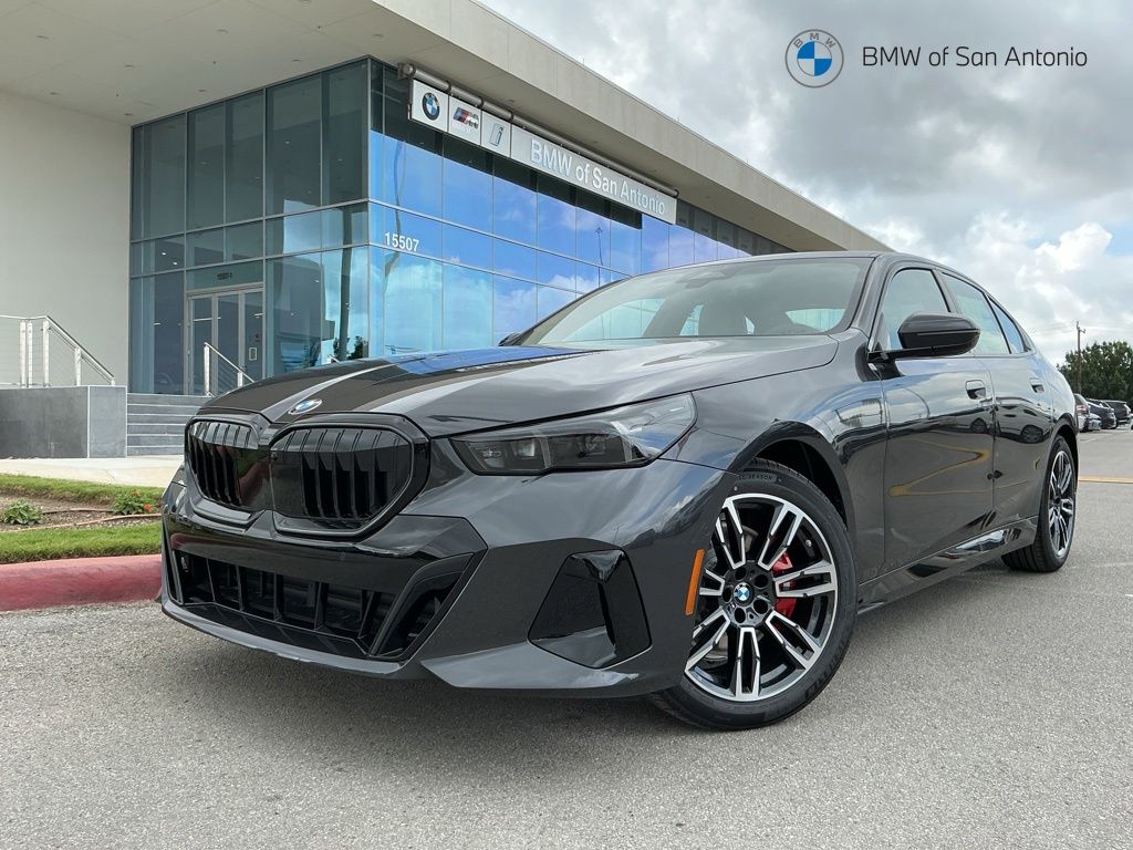 2027 BMW 5 Series 530i xDrive Sedan's photo