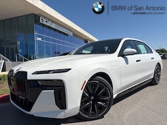 2025 BMW 750e xDrive Sedan