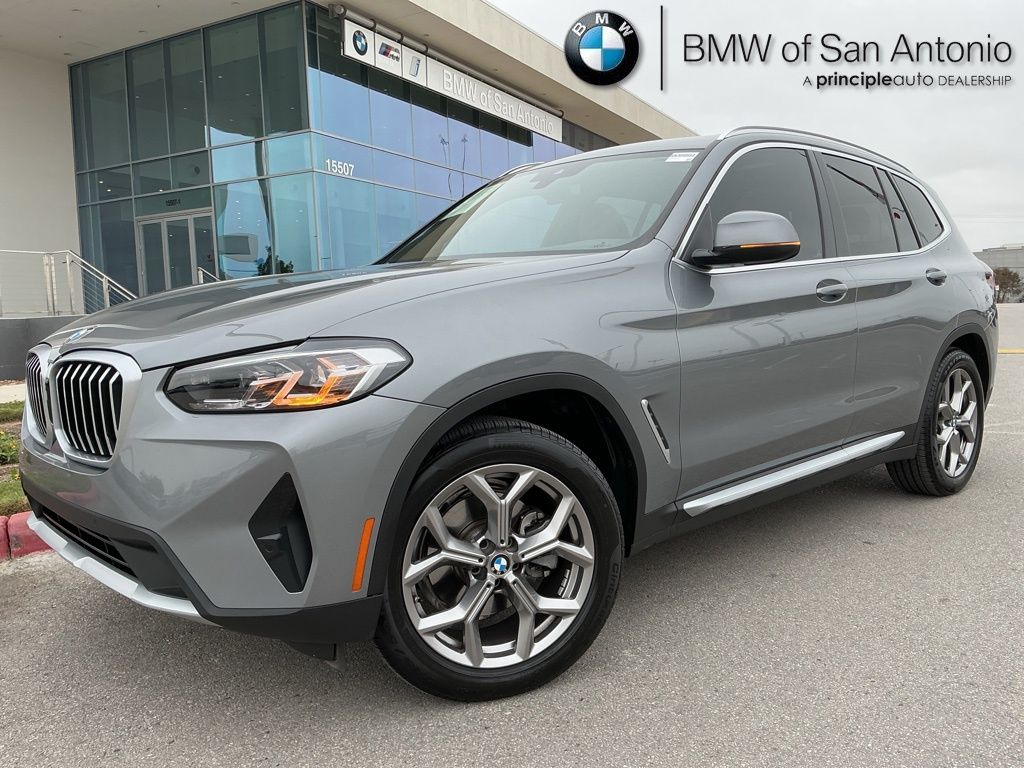 2024 BMW X3 30i's photo