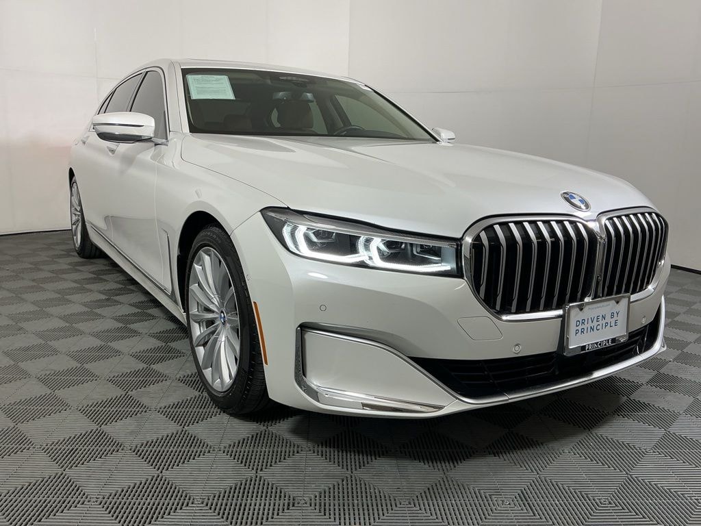 Certified 2022 BMW 740i Sedan
