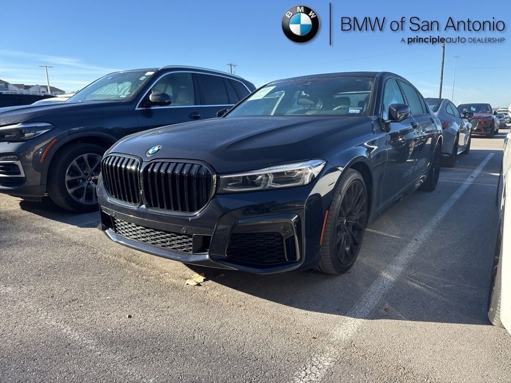 2021 BMW 740i Sedan 