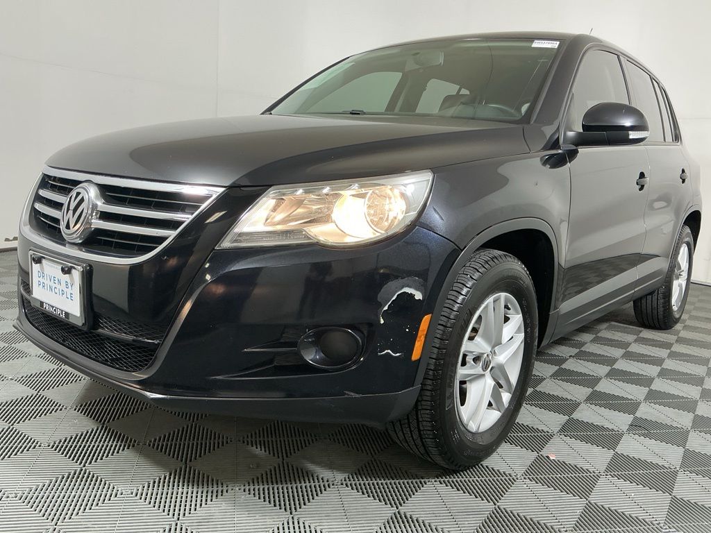 Used 2011 Volkswagen Tiguan S with VIN WVGAV7AXXBW537996 for sale in San Antonio, TX