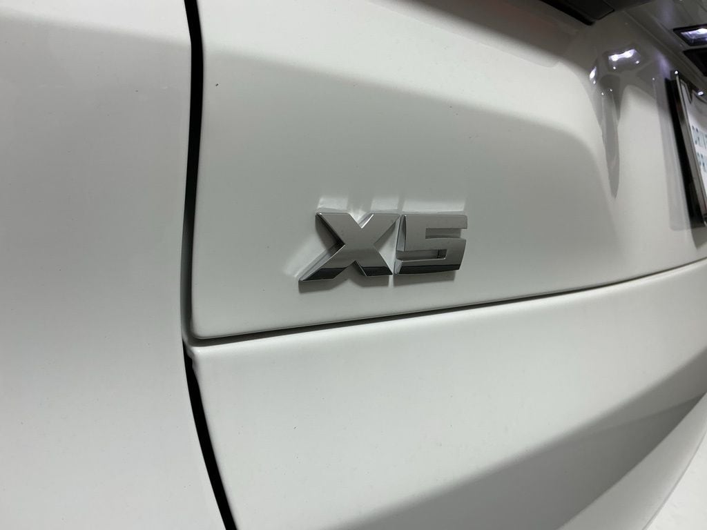 2026 BMW X5 M60i - Photo 32