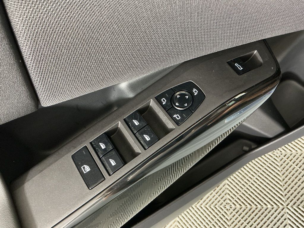 2026 BMW X3 30 - Photo 20