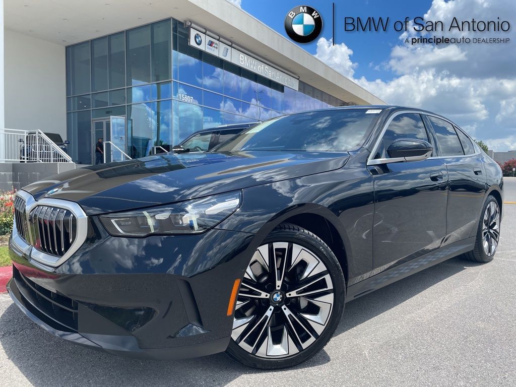 2024 BMW 530i