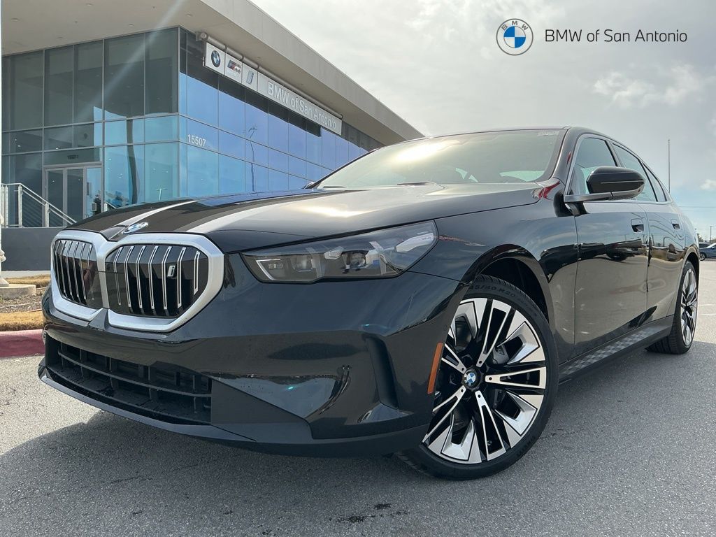 2026 BMW i5 eDrive40 Sedan's photo