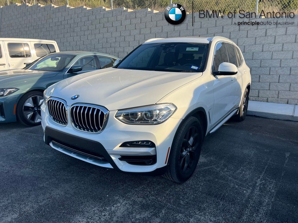 2021 BMW X3 30i's photo