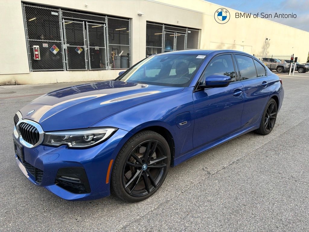 Certified 2022 BMW 330e Sedan