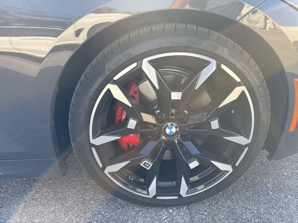 2026 Bmw 330i Sedan photo 3