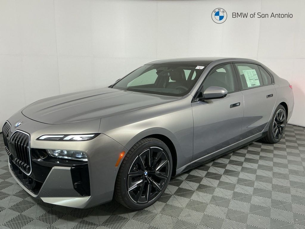 New 2025 BMW 760i xDrive Sedan