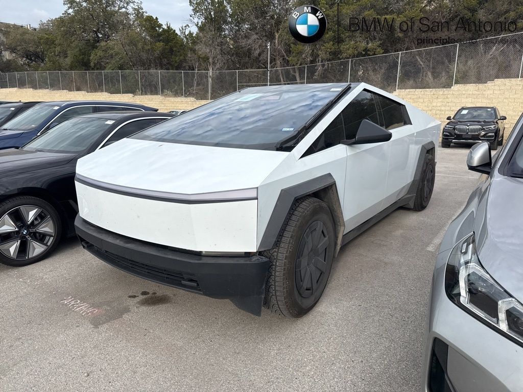 2024 Tesla Cybertruck Base