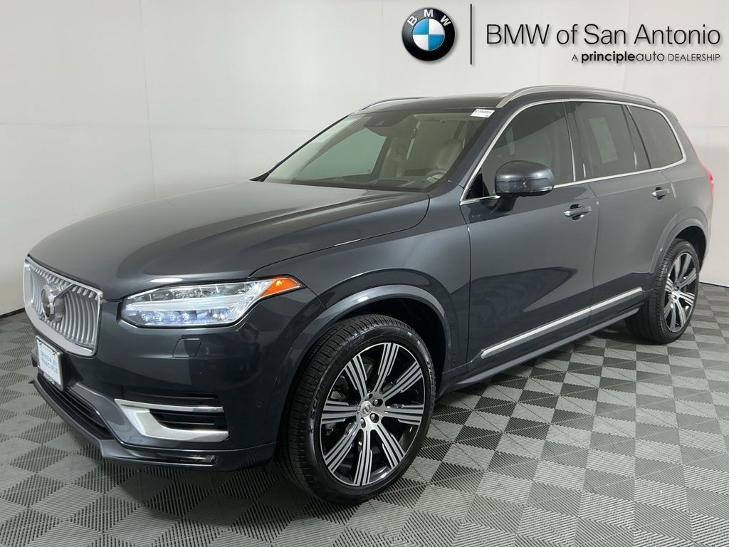 2022 Volvo XC90
