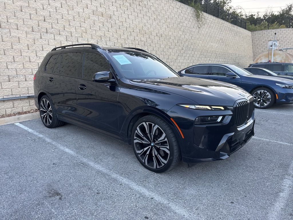 2023 Bmw X7 M60i photo 2